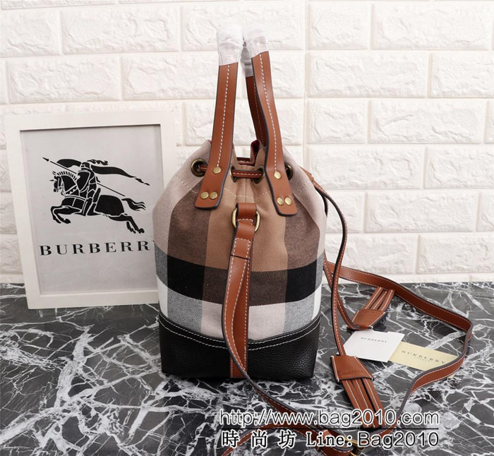 BURBERRY巴寶莉 B家原單 爆款 實用耐久 Canvas格紋水桶包 803231  Bhq1190